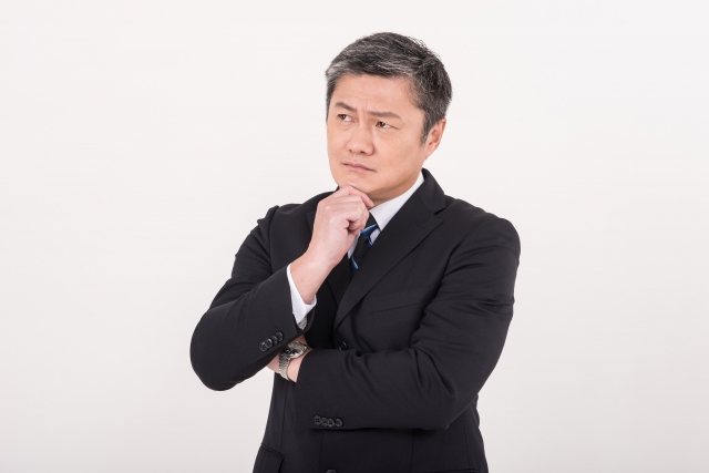 展示会の運営に適したインカムの種類